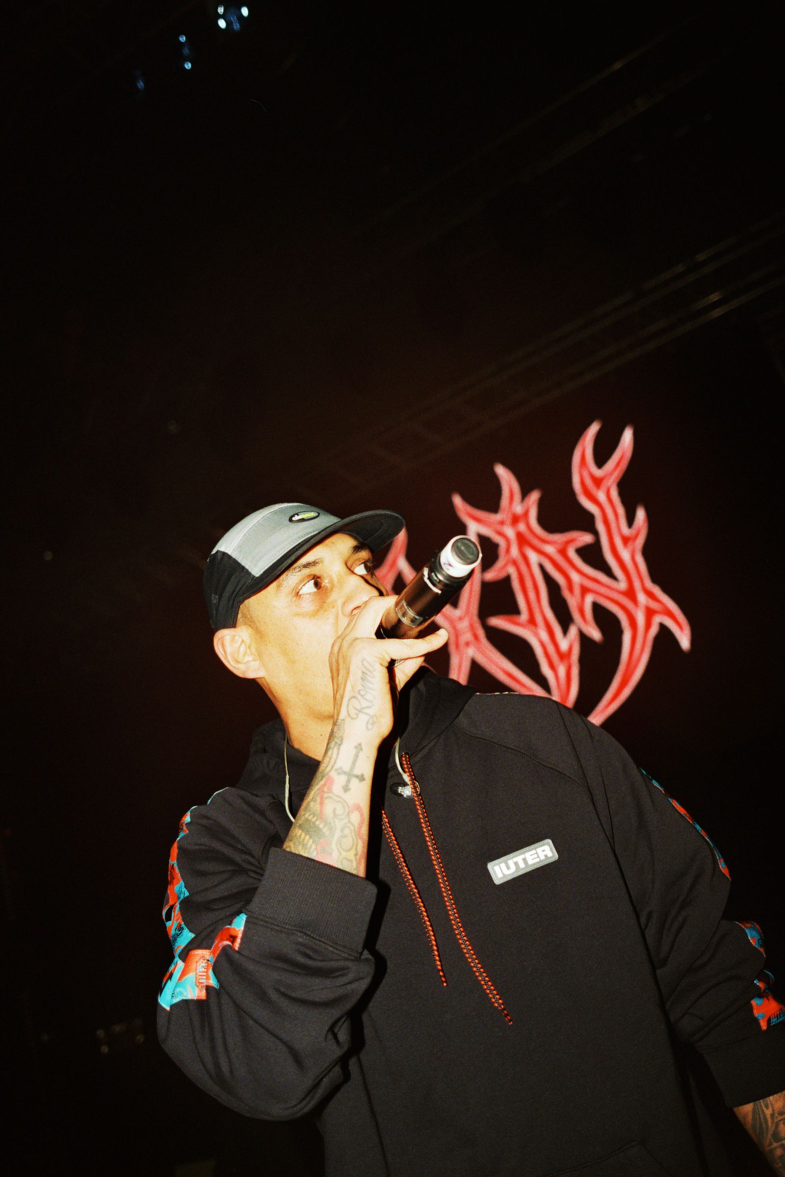 Noyz Narcos, livin' legend on stage