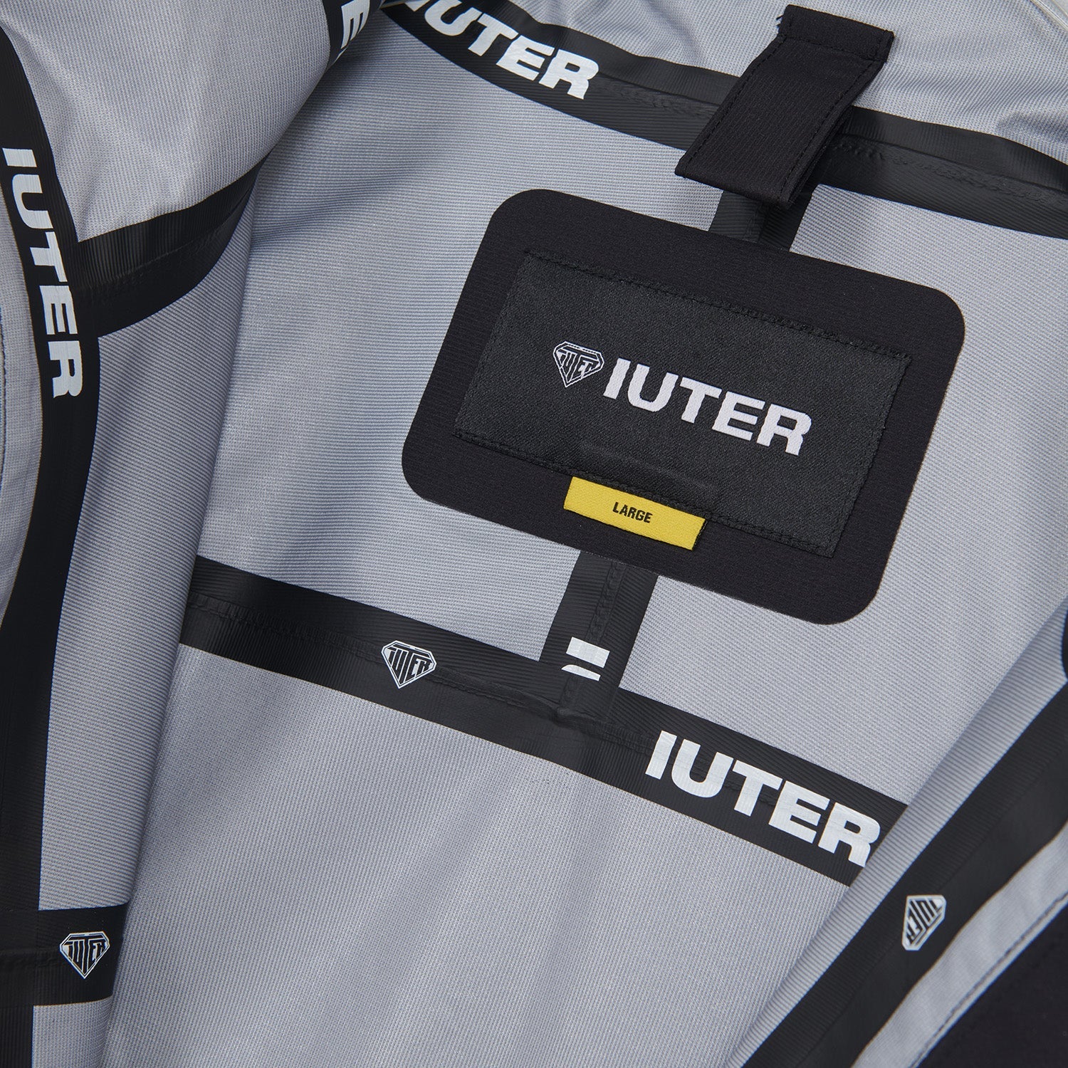 ARMOR TAPED JACKET BLACK