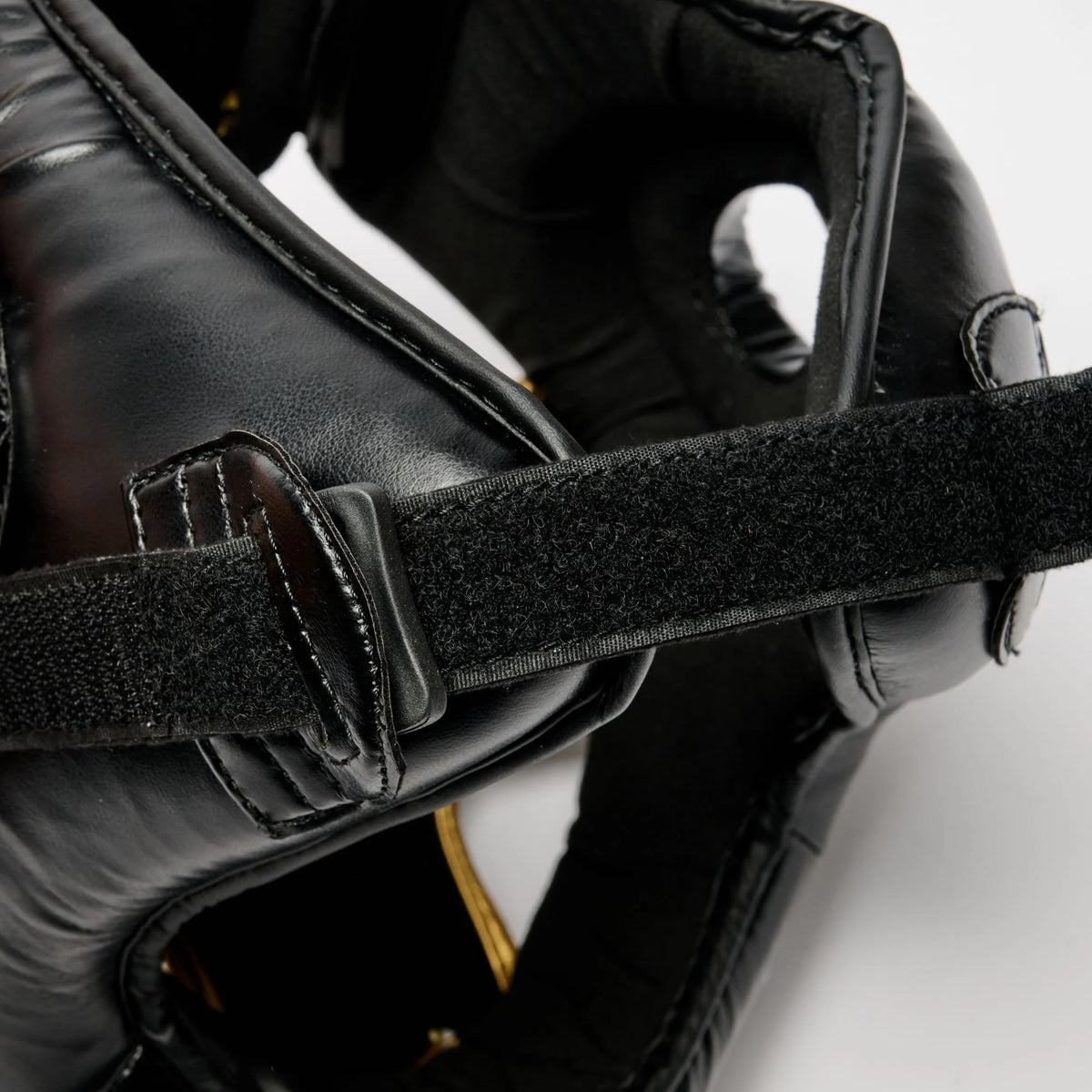 LEONE X IUTER HEDGEAR BARBEDWIRED BLACK
