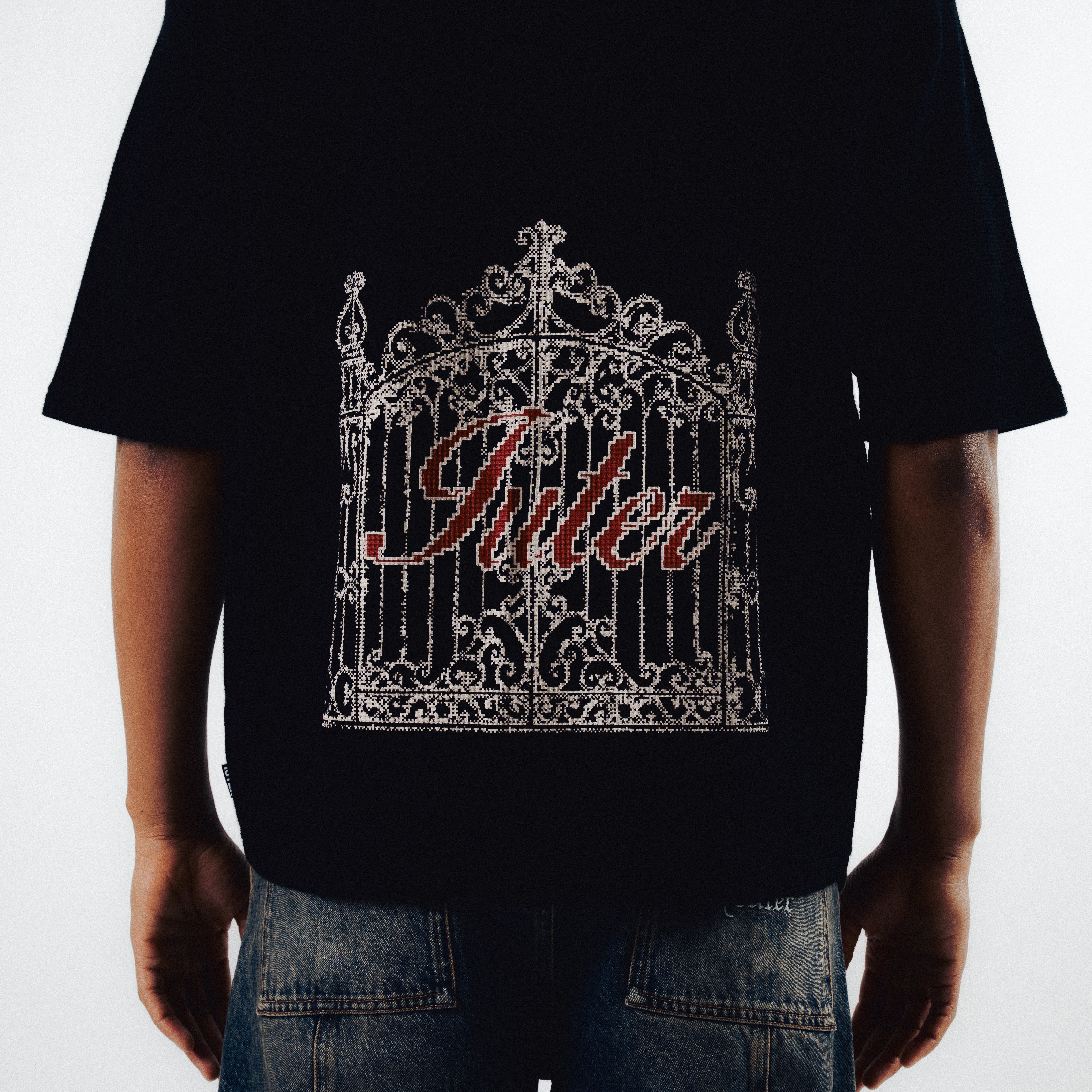 GATE WAFFLE TEE BLACK