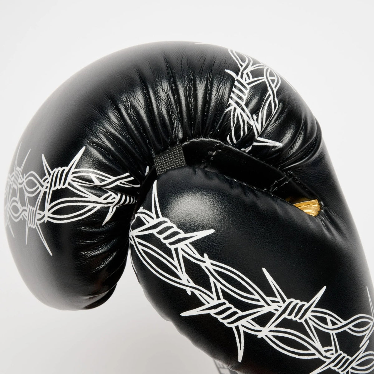 LEONE X IUTER BOXING GLOVES BARBEDWIRED BLACK