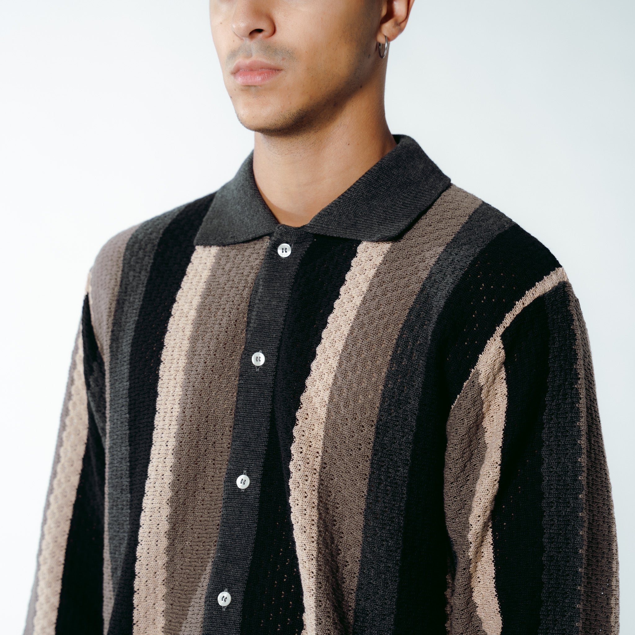STRIPED KNIT L/S SHIRT BLACK
