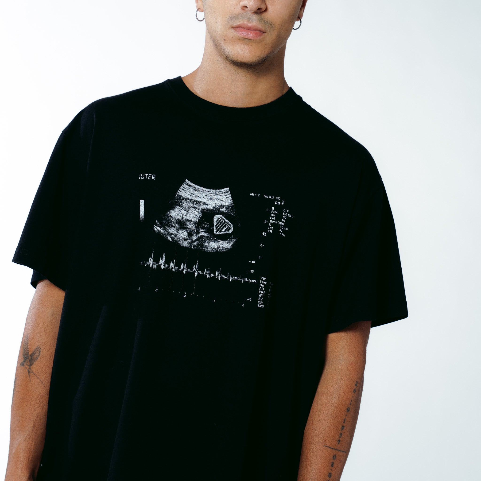 BABY SHOWER TEE BLACK