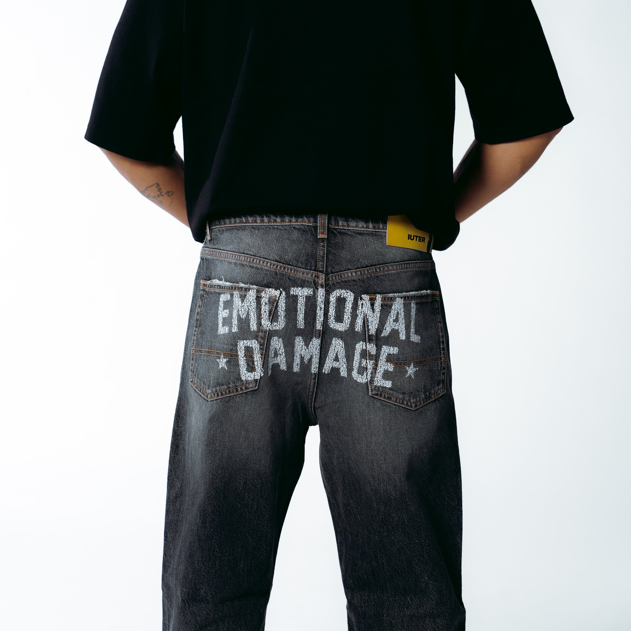 DAMAGE LOOSE DENIM PANTS CHARCOAL