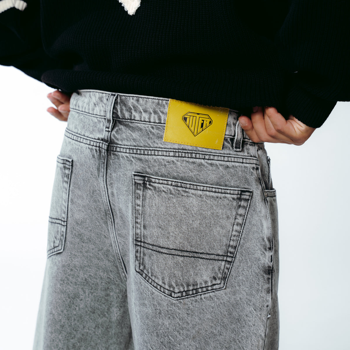 TRIBAL BAGGY DENIM PANTS GREYTR