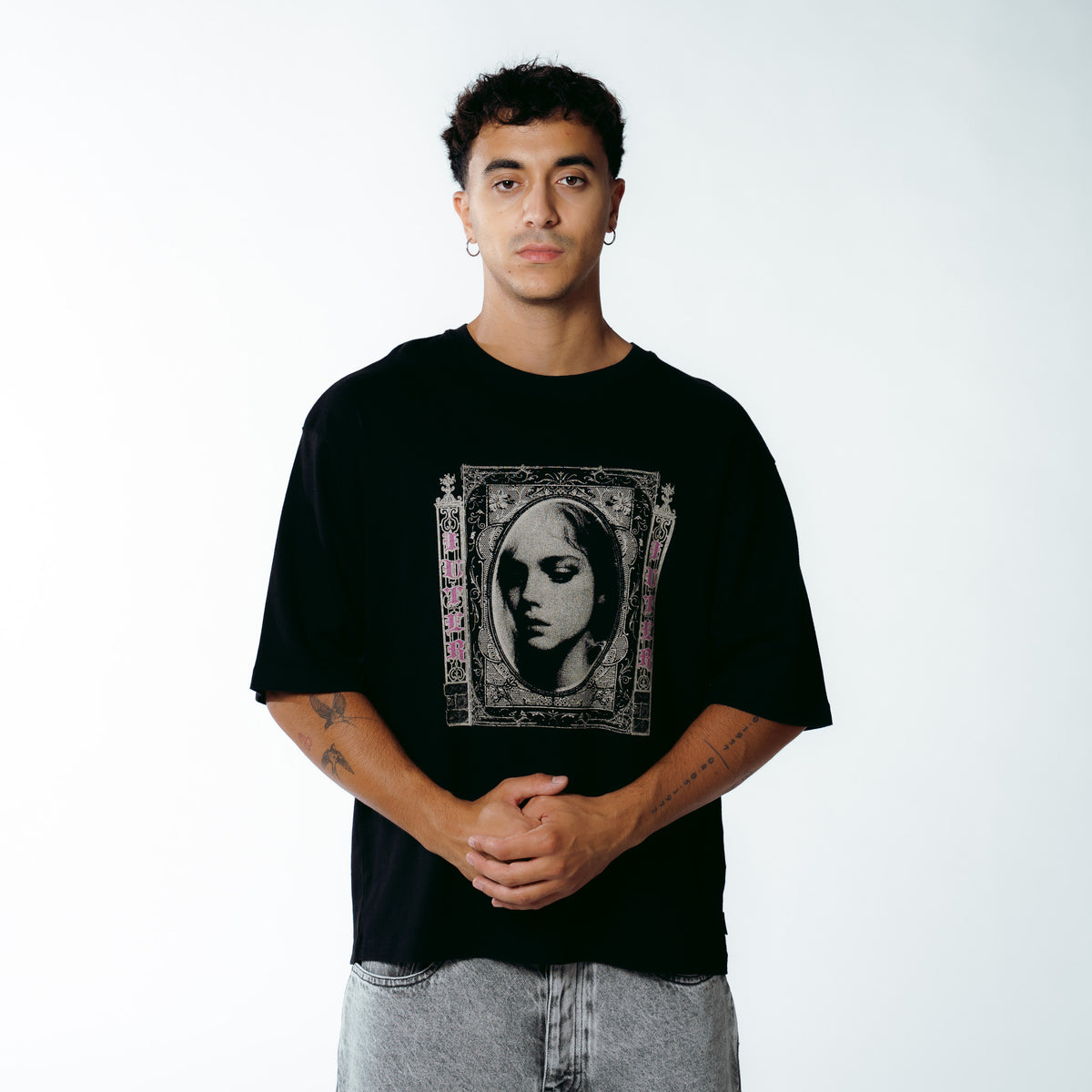 FALLEN LOVE RIBBED TEE BLACK